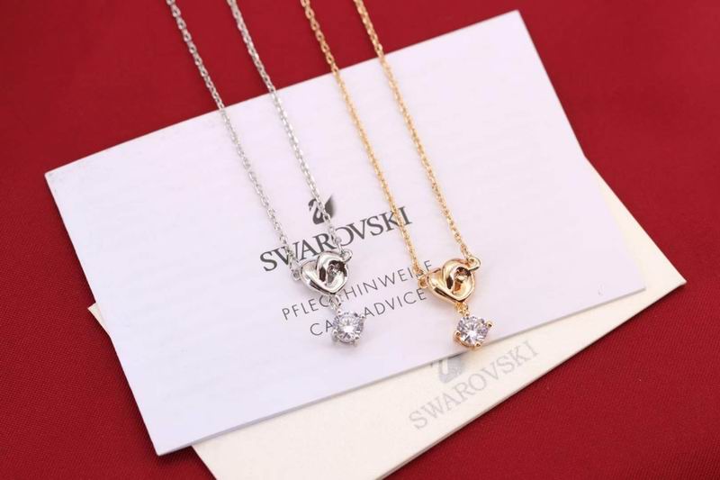 Swarovski Necklace 03lyr73